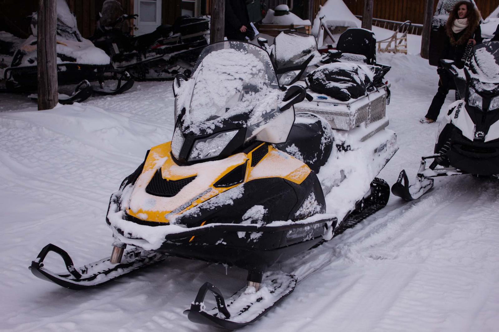 Practice Snowmobile in Méribel